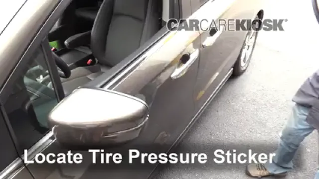 2018 Honda Odyssey EX-L 3.5L V6 Pneus et roues Vérifier la pression des pneus